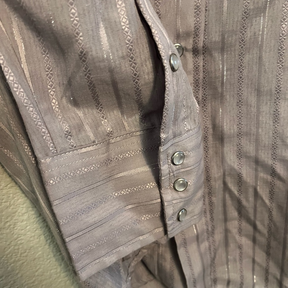 Roper Size Large Pearl Snap long sleeve - Picture 7 of 9